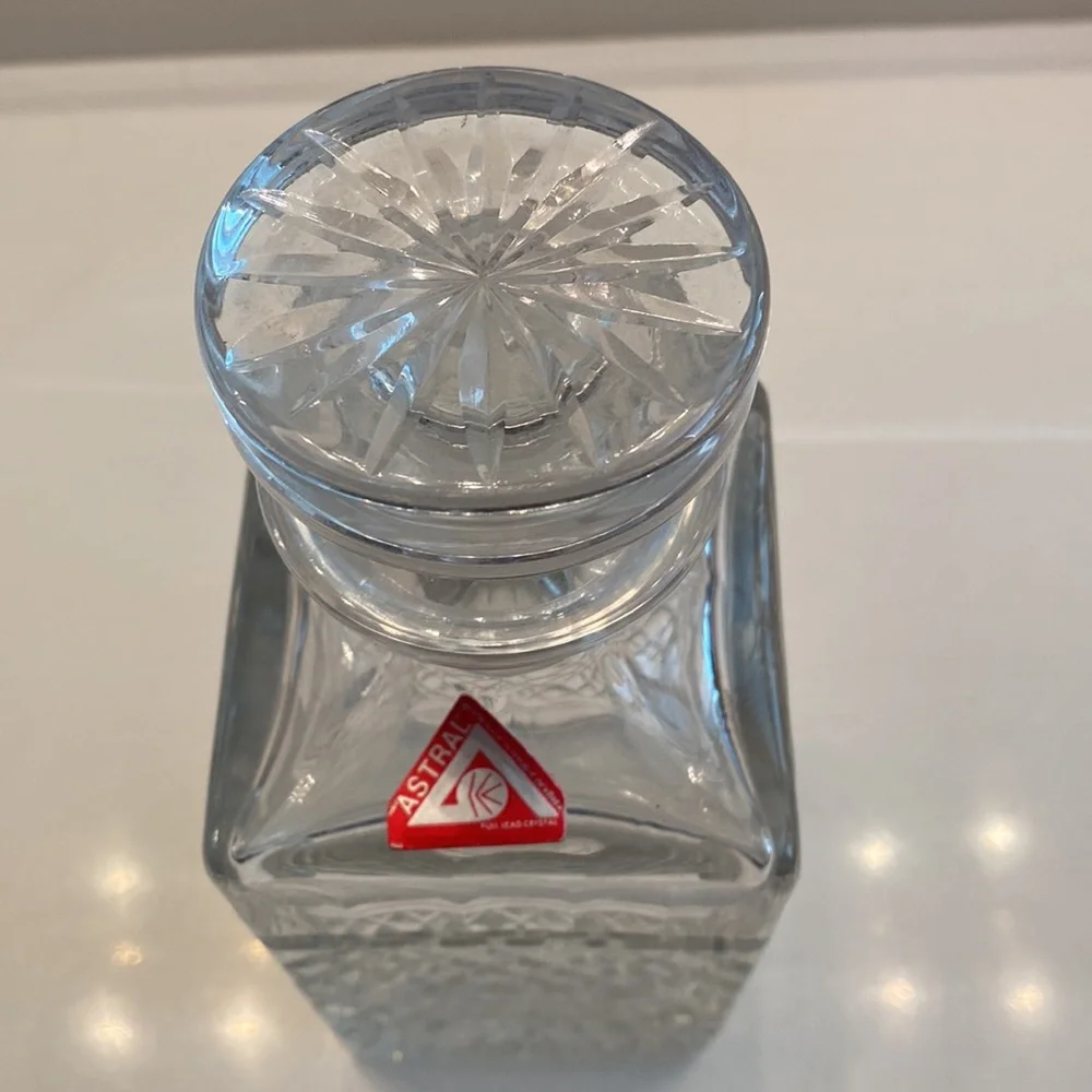 Astral Crystal vintage wine decanter 9in tall‎ square